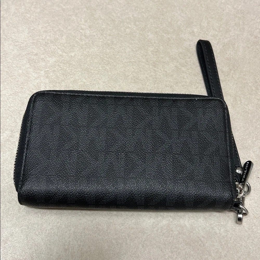 Black Wristlet Wallet coach - Picture 2 of 3